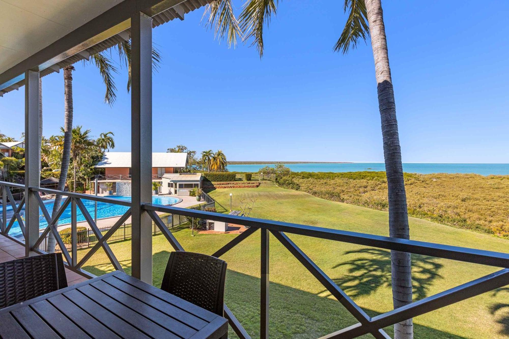 Moonlight Bay Suites Broome Dış mekan fotoğraf