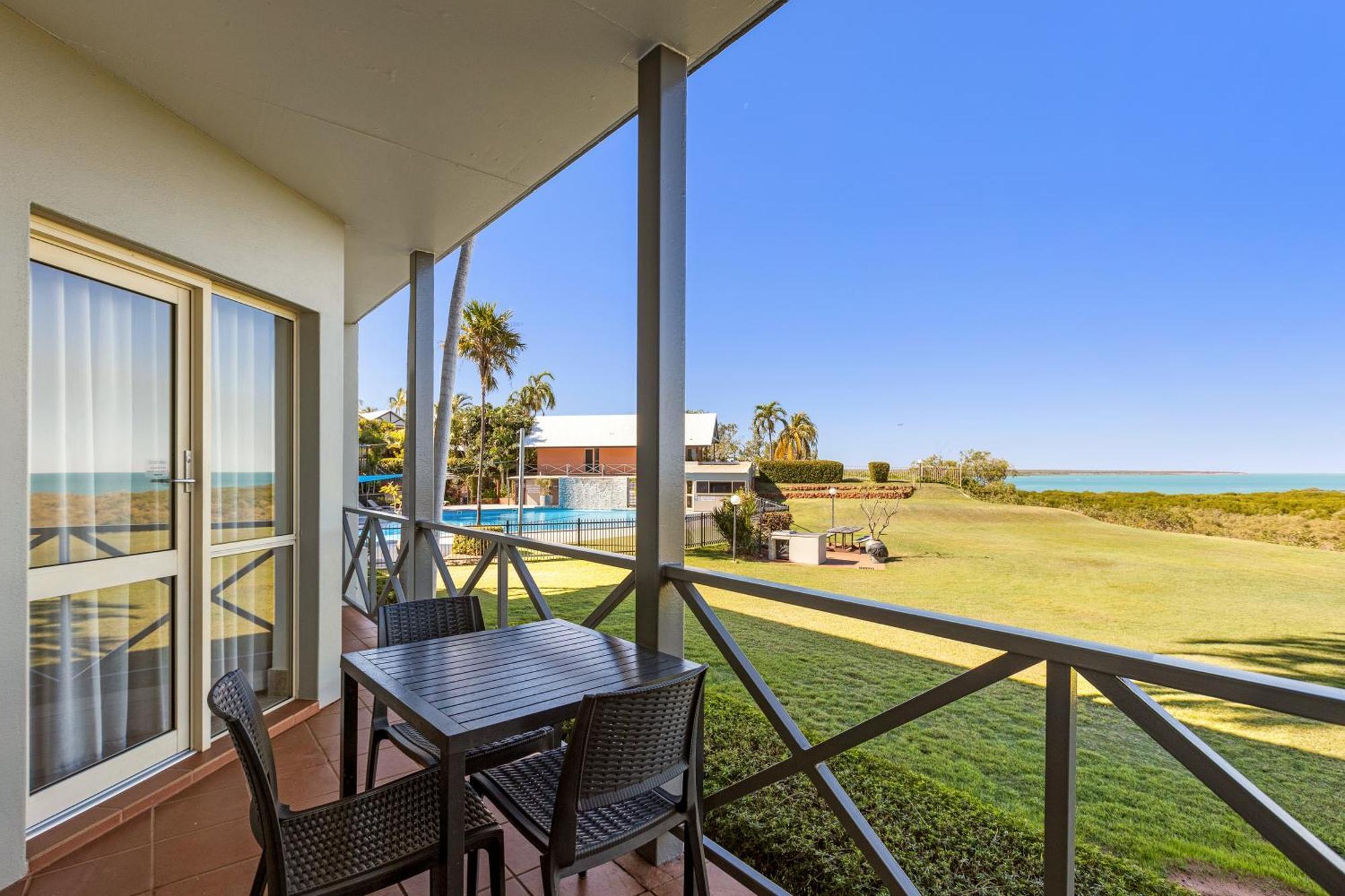 Moonlight Bay Suites Broome Dış mekan fotoğraf